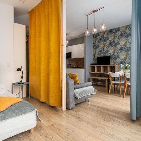 Apartamenty Sun & Snow 19 Dzielnica With Free Parking Warschau Exterior foto