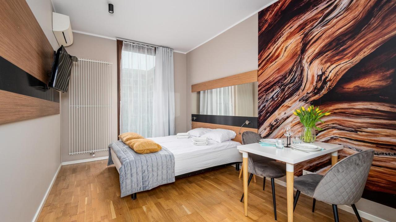 Apartamenty Sun & Snow 19 Dzielnica With Free Parking Warschau Exterior foto