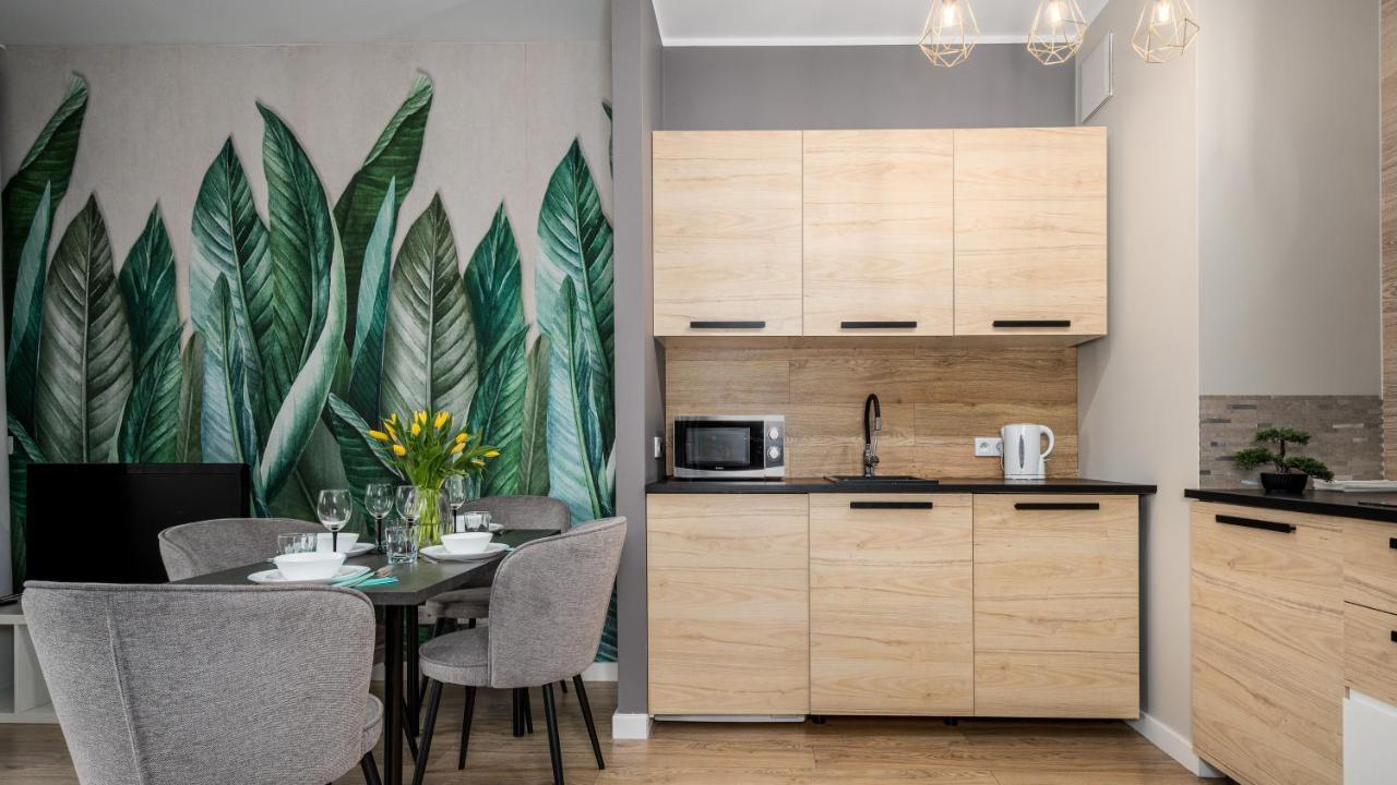 Apartamenty Sun & Snow 19 Dzielnica With Free Parking Warschau Exterior foto